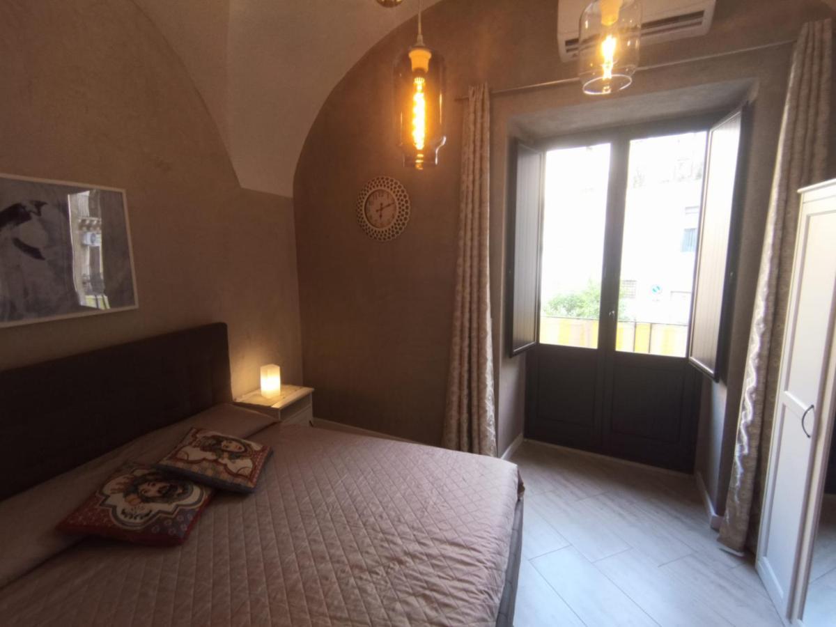 Cortile Pantaleone Holiday Home Catania Exterior photo